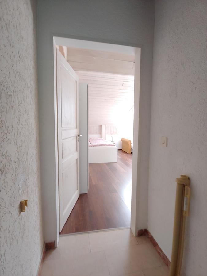 Modernes Apartment Zum Wohlfuehlen Колбермор Екстериор снимка