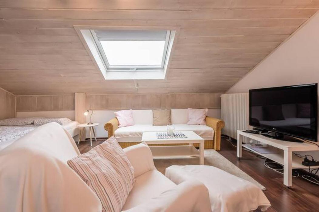 Modernes Apartment Zum Wohlfuehlen Колбермор Екстериор снимка